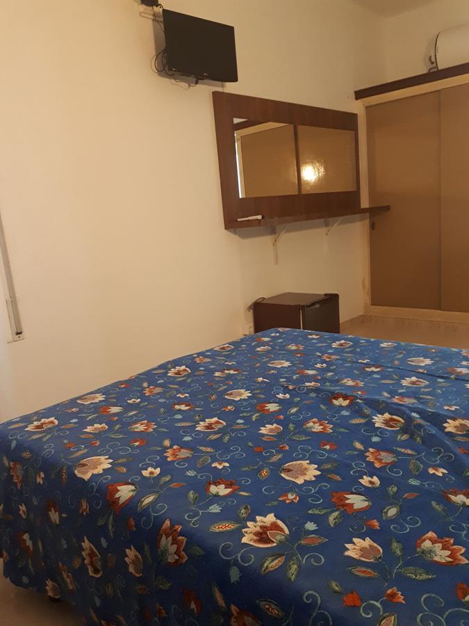 Hostal Margarita Pineda de Mar Bagian luar foto